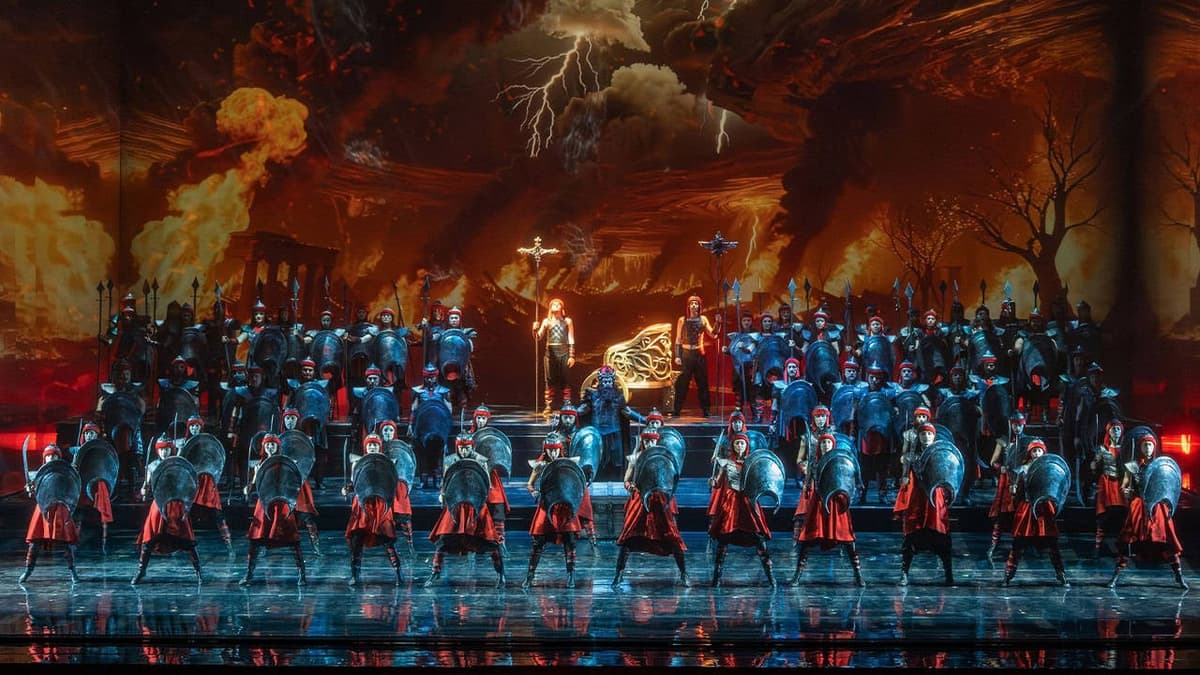 “Edusa” AKM sahnesinde seyirciyle buluşuyor