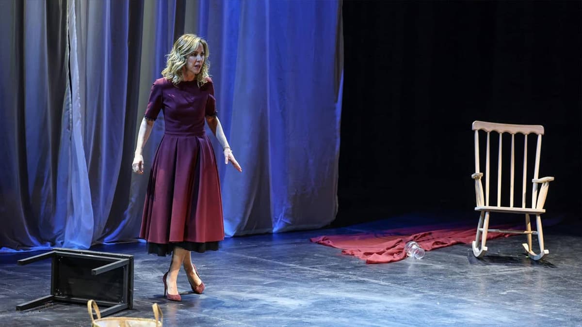 “Liste” İstanbul prömiyerinde ayakta alkışlandı