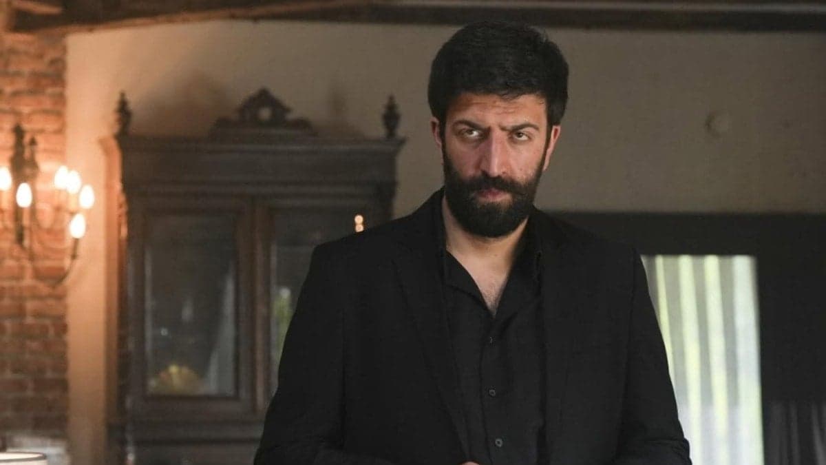 Eşref Rüya dizisinin oyuncusu Ramazan Tetik yaşamını yitirdi