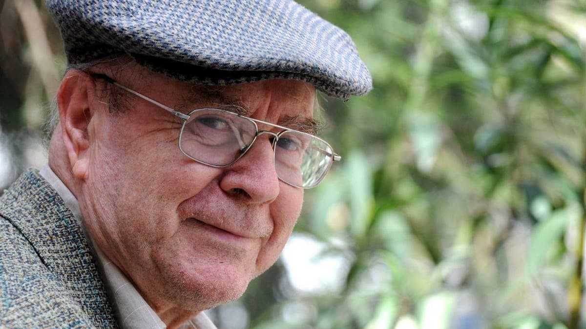 Seyhan Livaneli Öykü Yarışması'nda Onur Ödülü Adnan Özyalçıner’e